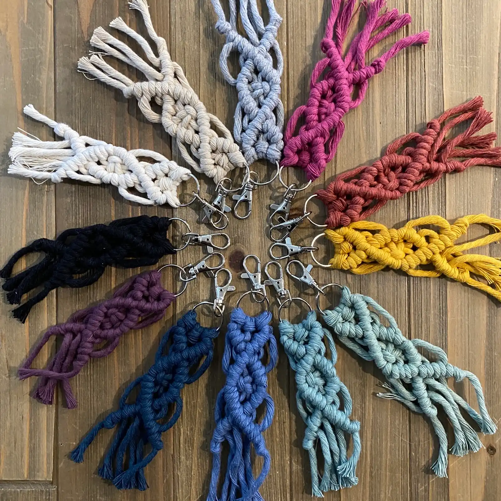 Thumbnail: Macrame Keychains
